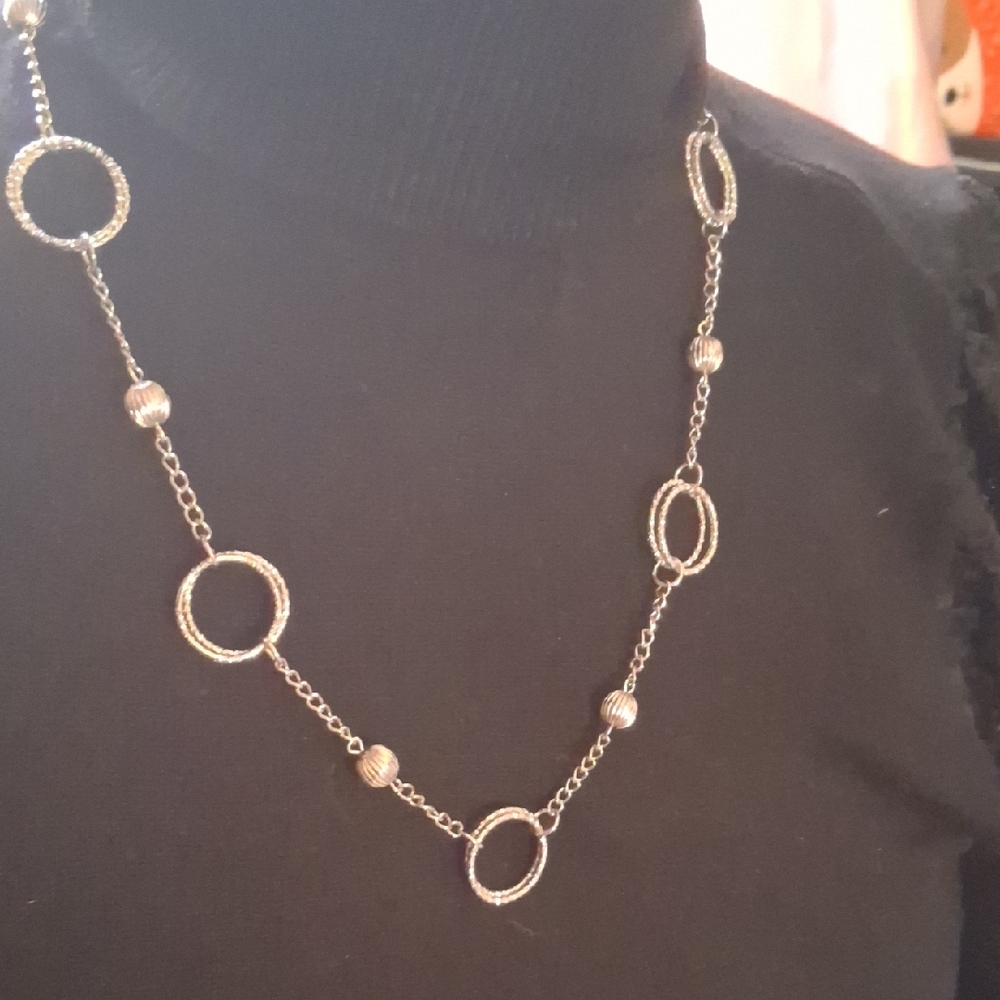 Elegant Silver Chain Necklace